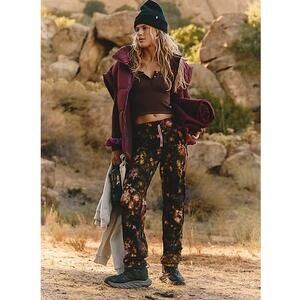 NWT Free People FP MOVEMENT Cascade Floral Straight-Leg Jogger Pants $148 XL
